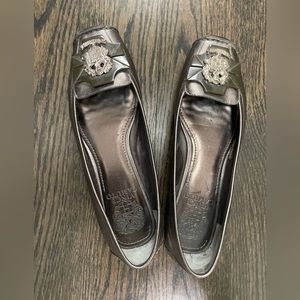 Vince Camuto Flats